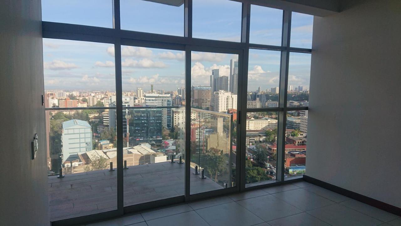 Luxury Skynest With Gym And Pool In Westlands Appartement Nairobi Buitenkant foto